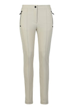 Carica l'immagine nel visualizzatore di Gallery, Pantaloni in twill
