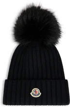 Load image into Gallery viewer, Wool hat with pompon
