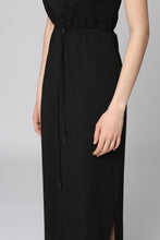 Carica l&#39;immagine nel visualizzatore di Gallery, Abito in crêpe
