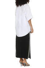 Carica l'immagine nel visualizzatore di Gallery, Camicia oversize
