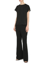 Carica l'immagine nel visualizzatore di Gallery, Blusa con arricciature decorative
