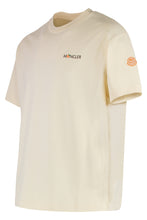 Carica l&#39;immagine nel visualizzatore di Gallery, 5 Moncler Donald Glover - T-shirt Moncler x Gilga Farm
