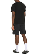 Carica l'immagine nel visualizzatore di Gallery, T-shirt in cotone con patch
