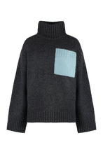Carica l'immagine nel visualizzatore di Gallery, Maglione dolcevita in lana
