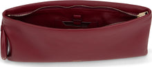 Load image into Gallery viewer, Clutch Aura in Leather
