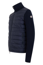 Load image into Gallery viewer, Quilted jacket with contrasting sleeves
