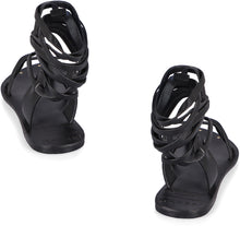 Load image into Gallery viewer, Alex Rivière Studio x Manebí - St Tropez Leather sandals
