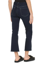Carica l'immagine nel visualizzatore di Gallery, Jeans Le Crop Mini boot a zampa
