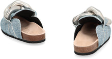 Carica l'immagine nel visualizzatore di Gallery, Mules in suede
