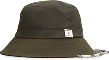 Carica l'immagine nel visualizzatore di Gallery, Barbour by ALEXACHUNG - Cappello da pescatore Ghillie Wax
