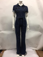 Carica l'immagine nel visualizzatore di Gallery, Tuta in denim con cintura
