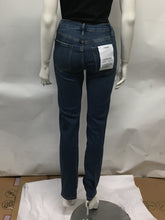 Carica l'immagine nel visualizzatore di Gallery, Jeans straight leg a vita alta
