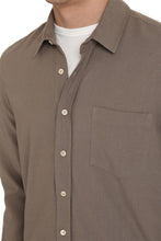 Carica l'immagine nel visualizzatore di Gallery, Camicia Classic in seta
