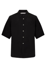 Carica l'immagine nel visualizzatore di Gallery, Camicia a maniche corte in cupro
