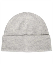 Carica l'immagine nel visualizzatore di Gallery, Cappello Beanie in maglia
