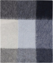 Carica l'immagine nel visualizzatore di Gallery, Sciarpa in maglia multicolor
