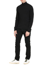 Carica l'immagine nel visualizzatore di Gallery, T-shirt a collo alto in cotone

