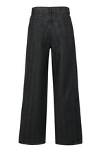Load image into Gallery viewer, Wide Cut Jeans with five pockets
