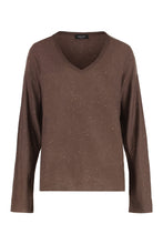 Carica l'immagine nel visualizzatore di Gallery, Maglione in lana con scollo a V
