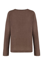 Carica l'immagine nel visualizzatore di Gallery, Maglione in lana con scollo a V
