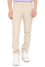 Carica l'immagine nel visualizzatore di Gallery, Pantaloni chino in cotone stretch
