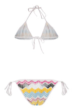 Carica l'immagine nel visualizzatore di Gallery, Bikini con reggiseno a triangolo
