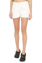 Carica l'immagine nel visualizzatore di Gallery, Shorts in denim
