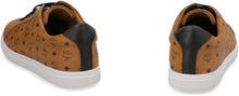 Load image into Gallery viewer, Terrain low-top sneakers
