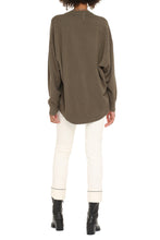 Carica l'immagine nel visualizzatore di Gallery, Maglione oversize in lana e cachemire
