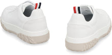 Carica l'immagine nel visualizzatore di Gallery, Sneakers Field in canvas
