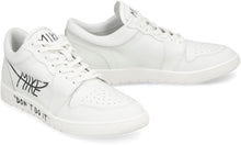 Carica l'immagine nel visualizzatore di Gallery, Sneakers mid-top in pelle
