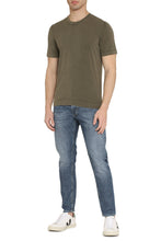 Carica l'immagine nel visualizzatore di Gallery, T-shirt girocollo in cotone
