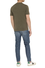 Carica l'immagine nel visualizzatore di Gallery, T-shirt girocollo in cotone

