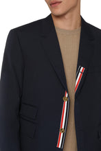 Carica l'immagine nel visualizzatore di Gallery, Blazer monopetto a due bottoni
