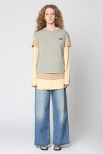 Load image into Gallery viewer, Set of three cotton t-shirts
