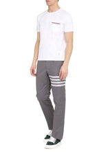 Carica l'immagine nel visualizzatore di Gallery, T-shirt in cotone con taschino
