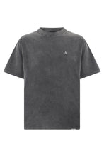 Carica l'immagine nel visualizzatore di Gallery, T-Shirt Metal Initial R in Cotone
