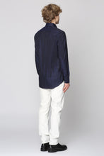Carica l'immagine nel visualizzatore di Gallery, Camicia in cotone con collo button-down

