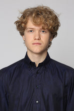 Carica l'immagine nel visualizzatore di Gallery, Camicia in cotone con collo button-down
