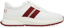 Load image into Gallery viewer, Daryn leather sneakers
