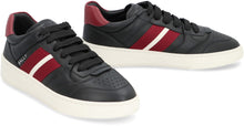 Carica l'immagine nel visualizzatore di Gallery, Sneakers low-top Rebby in pelle
