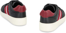 Carica l'immagine nel visualizzatore di Gallery, Sneakers low-top Rebby in pelle
