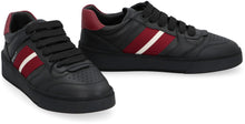 Carica l'immagine nel visualizzatore di Gallery, Sneakers low-top Rebby in pelle
