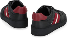 Carica l'immagine nel visualizzatore di Gallery, Sneakers low-top Rebby in pelle
