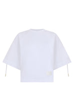 Carica l'immagine nel visualizzatore di Gallery, T-shirt corta con lacci

