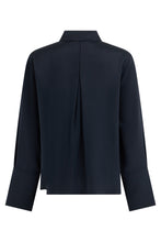Load image into Gallery viewer, Silk shirt with long sleeves
