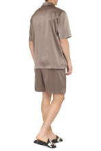 Load image into Gallery viewer, Mik satin shirt
