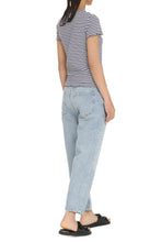 Carica l'immagine nel visualizzatore di Gallery, T-shirt in cotone a righe
