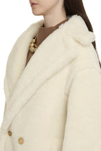 Carica l'immagine nel visualizzatore di Gallery, Giacca Olga in ecopelliccia
