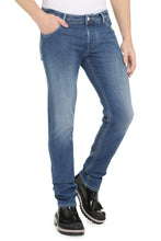 Carica l'immagine nel visualizzatore di Gallery, Jeans straight leg a 5 tasche
